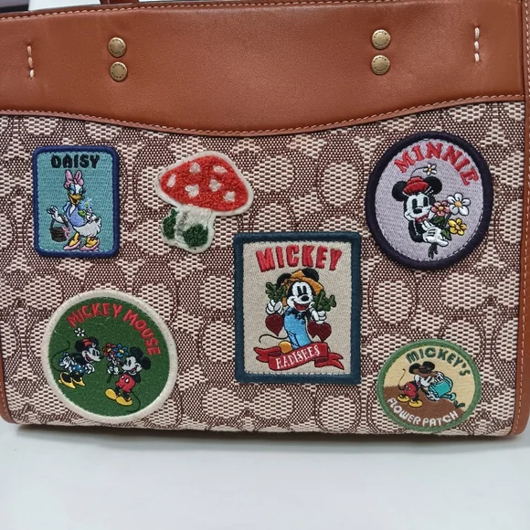 COACH X DISNEY LIMITED EDITION 2023 ✨️ Rogue 25 Bag - Signature Canvas Patchwork - Picture 4 of 17